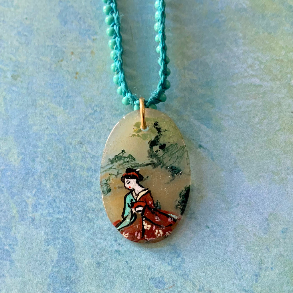 Geisha Stone Necklace