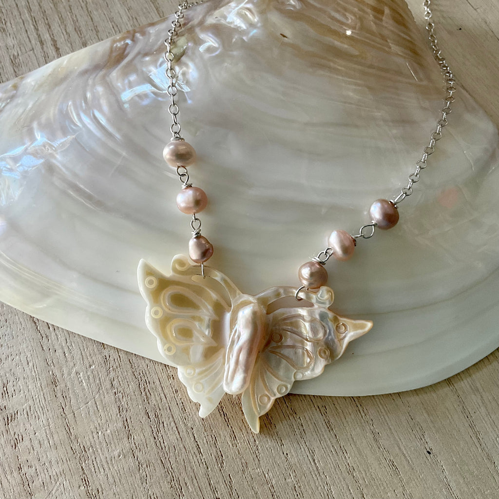 Mop Butterfly Pearl Necklace