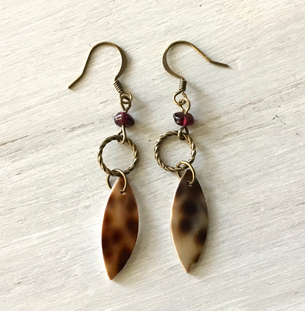 Seashell Leaf Garnet Earrings
