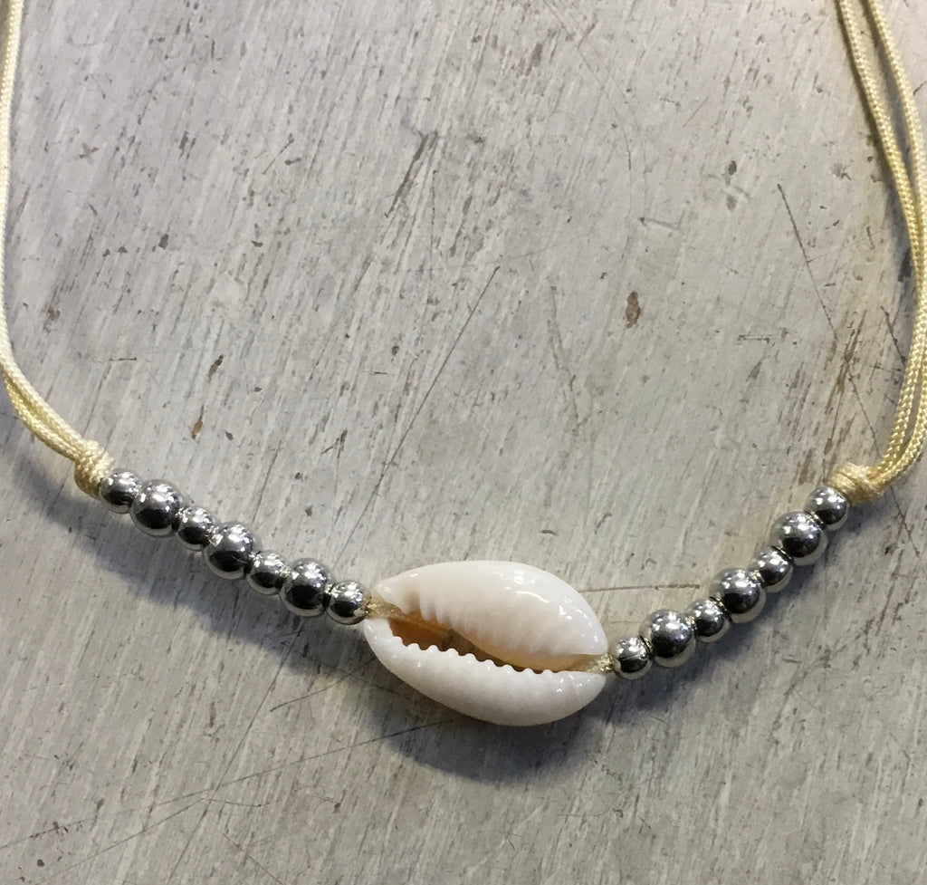 Cowrie Clasp Anklet