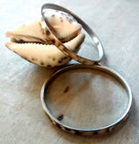 Shell Bangle Bracelet