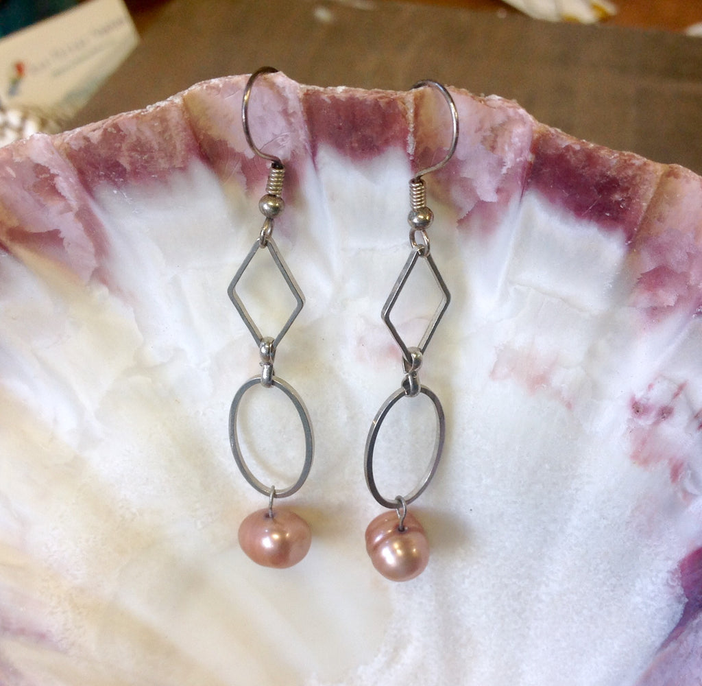 Geometric Pearl Earrings