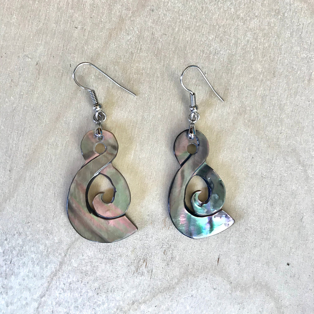 Shell Note Earrings