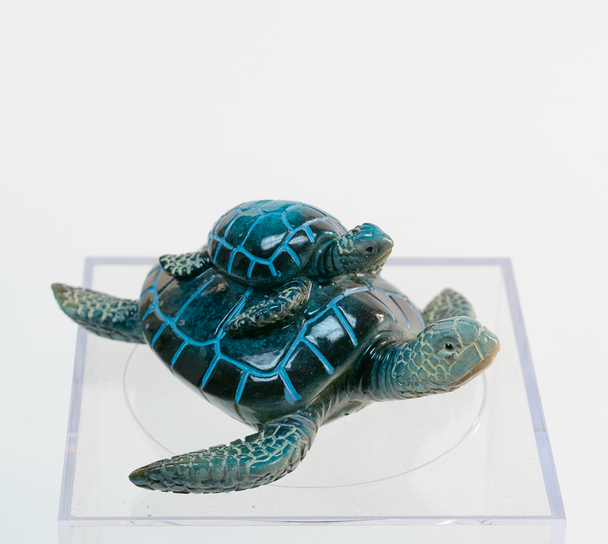 Mom & Baby Blue Turtle Figurine