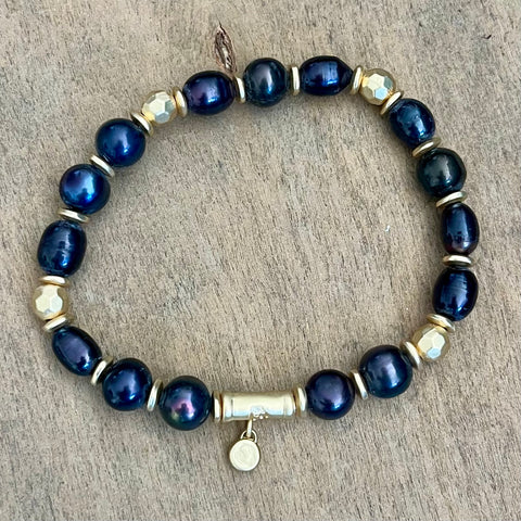 Sea Blue Pearl Bracelet