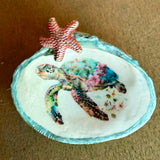 Clam Decoupage Magnet