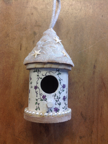 Sparkle Star Bird House