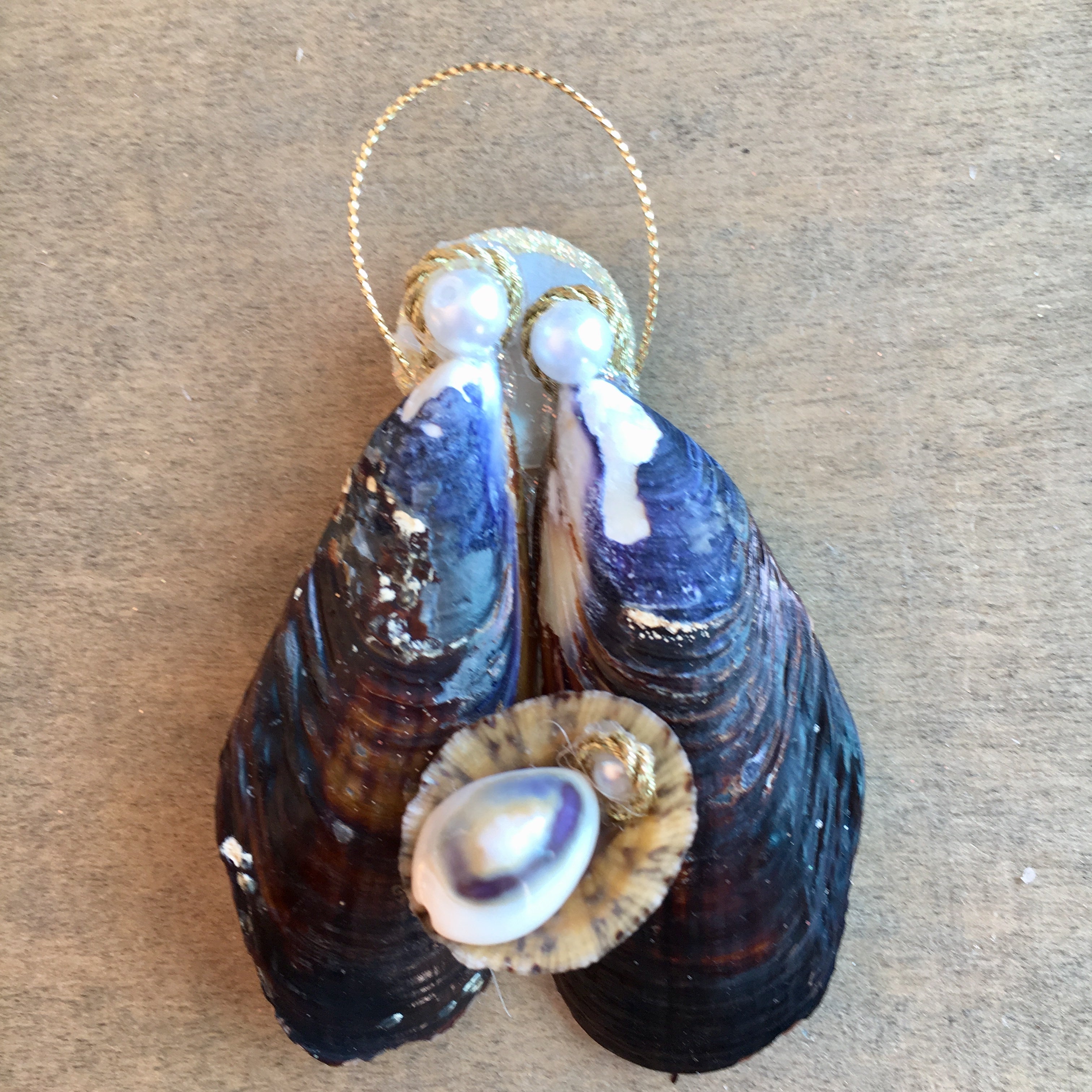 Mini Charms Mussel Shell Necklace