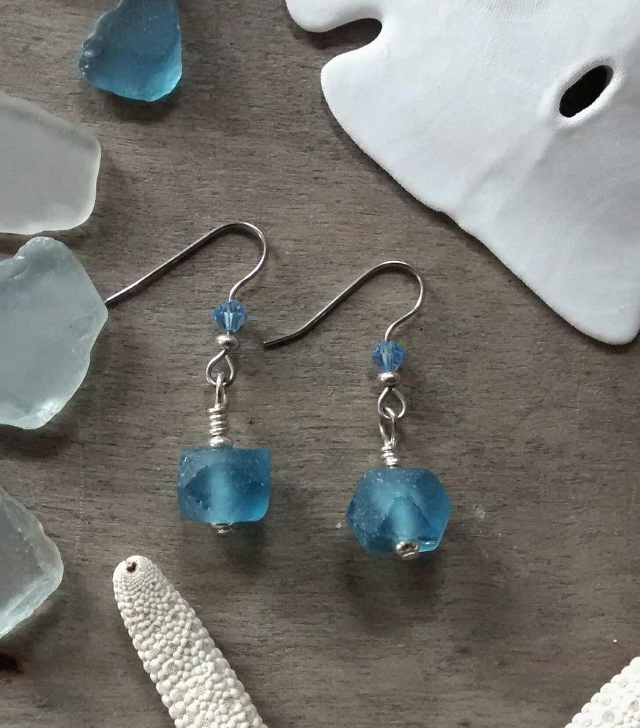 Simple Sea Blue Earrings