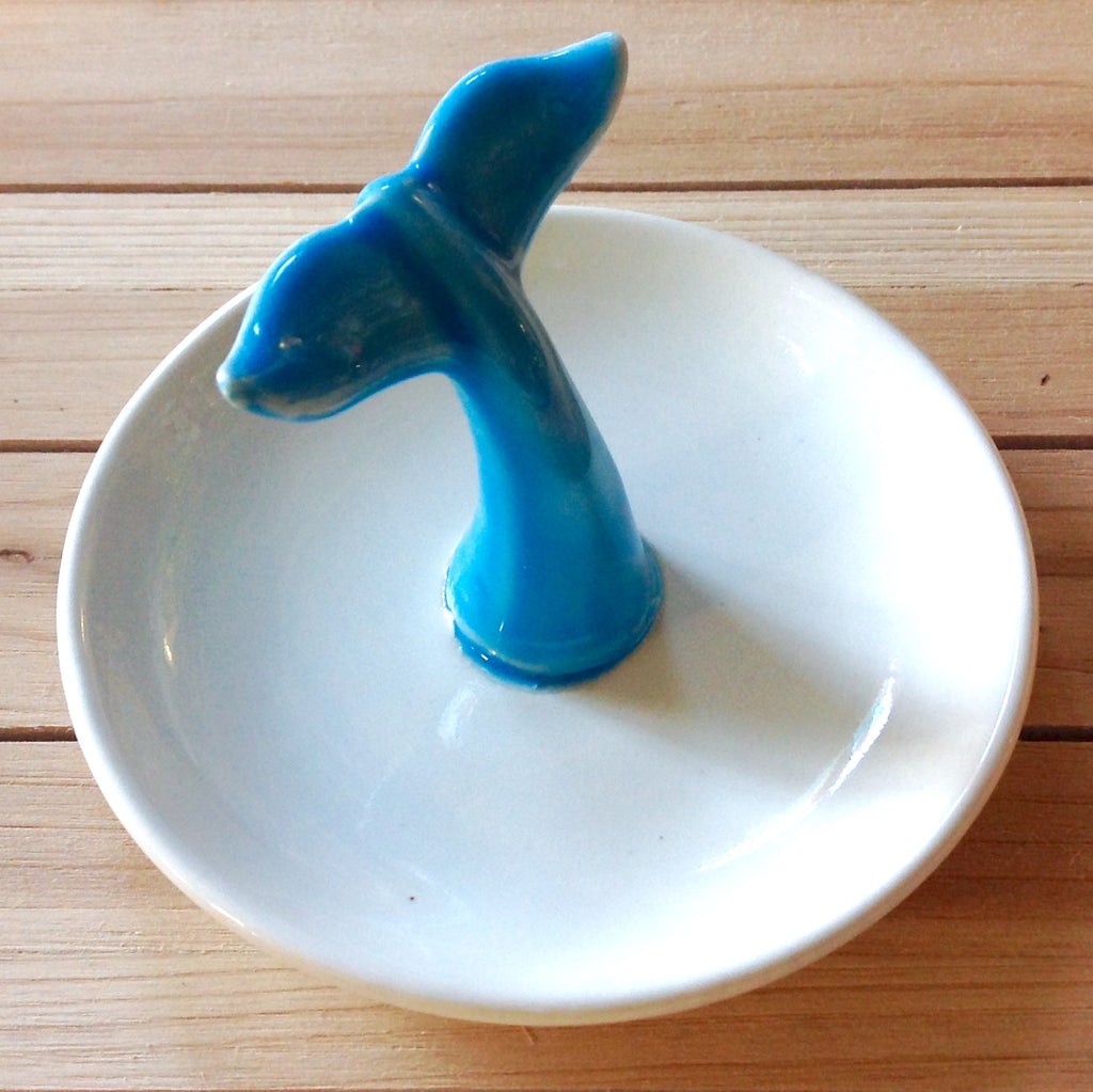 Whale Tail Ring Dish