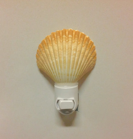 Golden Scallop Shell Nightlight