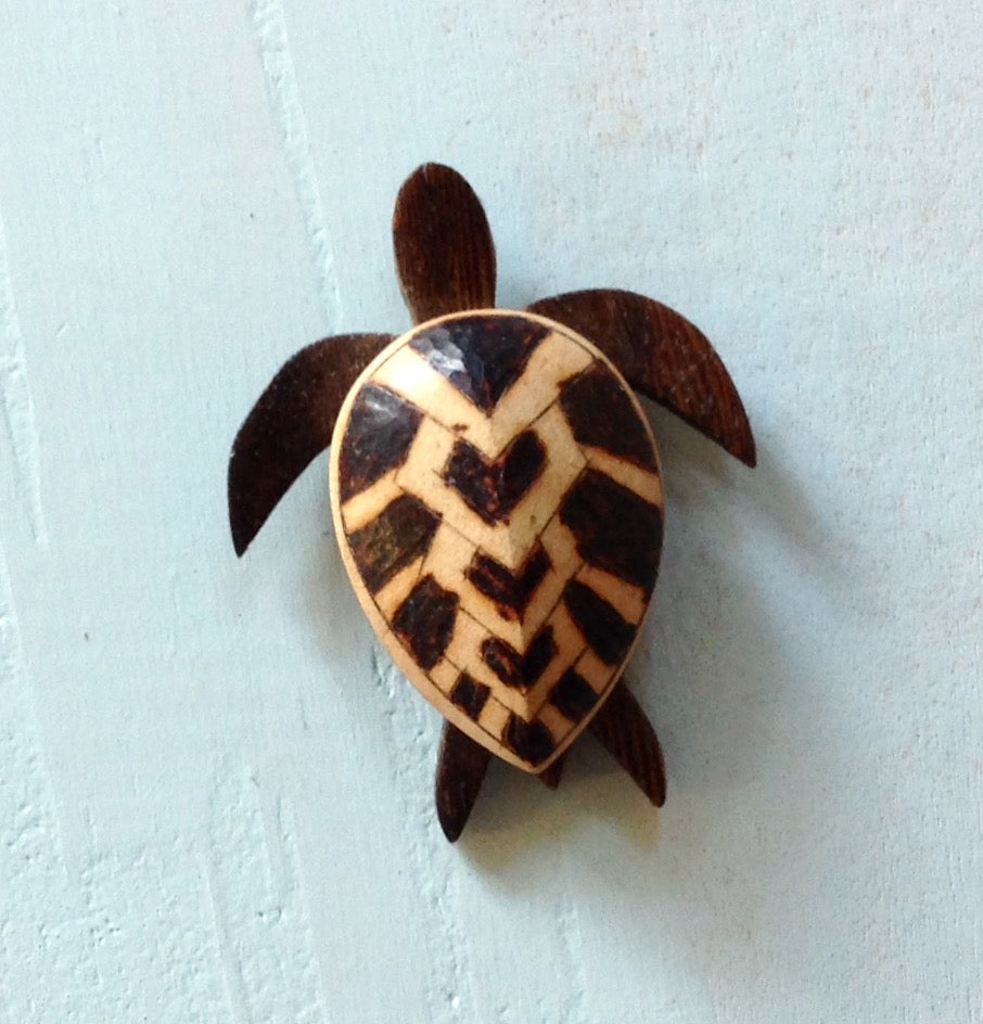 Sea Turtle Burnt Wood Magnet
