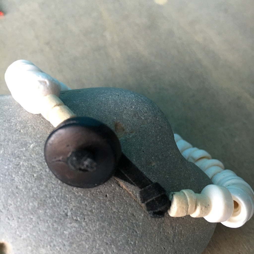 Puka Shell Buttons Button Puka Shell Bracelet – Sea Things Ventura