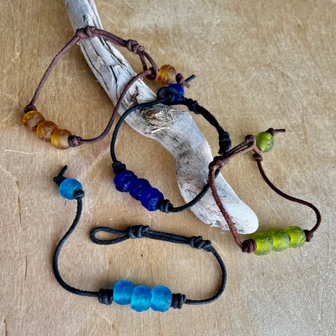 Tres Seaglass Pleather Bracelet