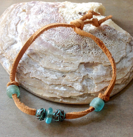 Tres Seaglass & Leather Bracelet