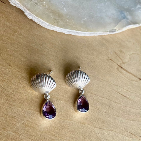 Seashell Gemstone Stud Earrings