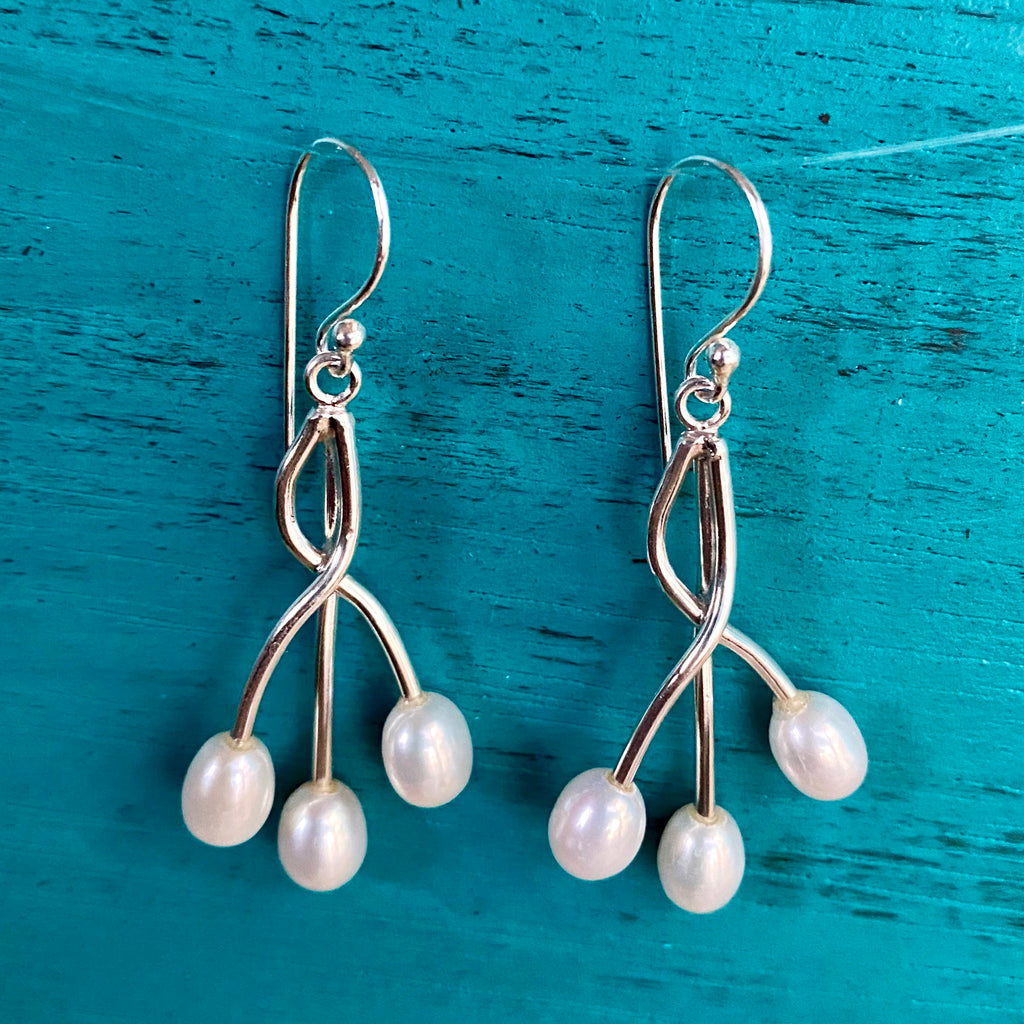 Silver Pearl Wire Earrings