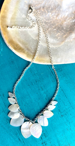 Mop Tulip Petal Necklace